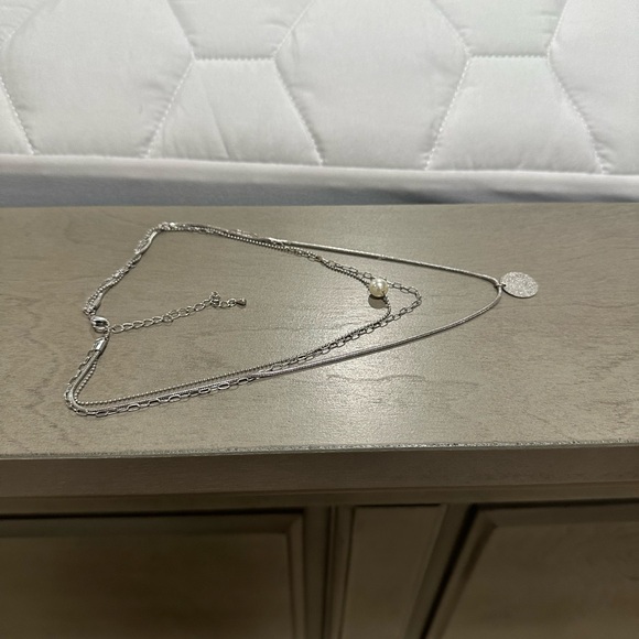 Stunning silver layered choker necklace - Picture 4 of 5